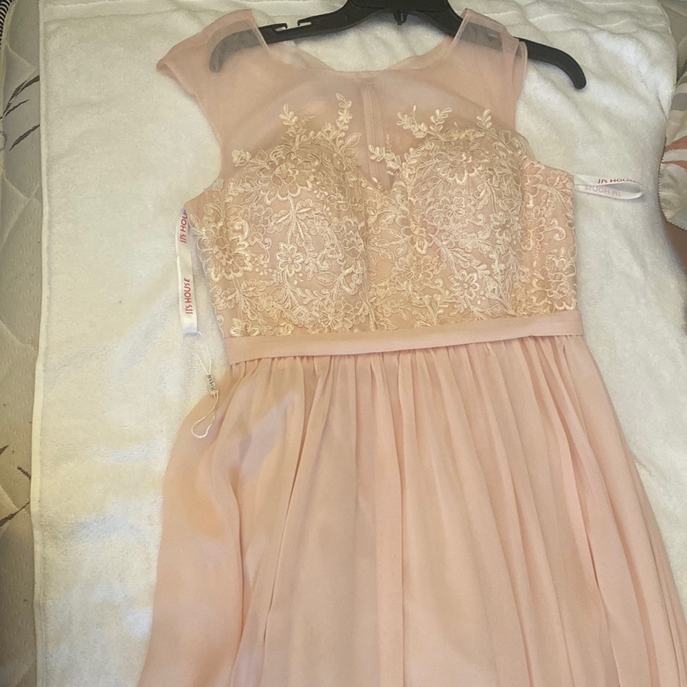 Bridesmaids dress in ver good condition